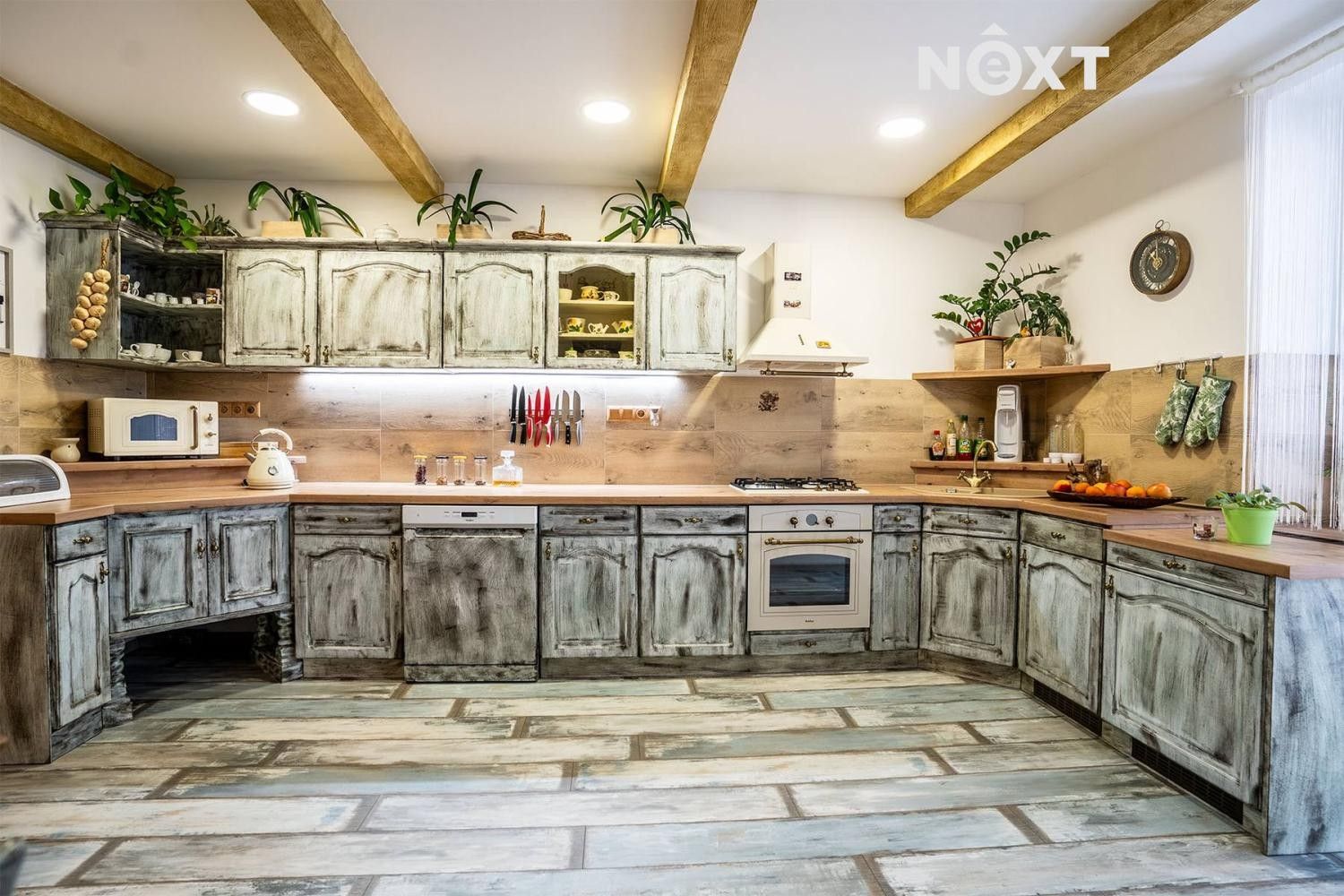 Prodej rodinný dům - Dvorská 83, Dlouhoňovice, 178 m²