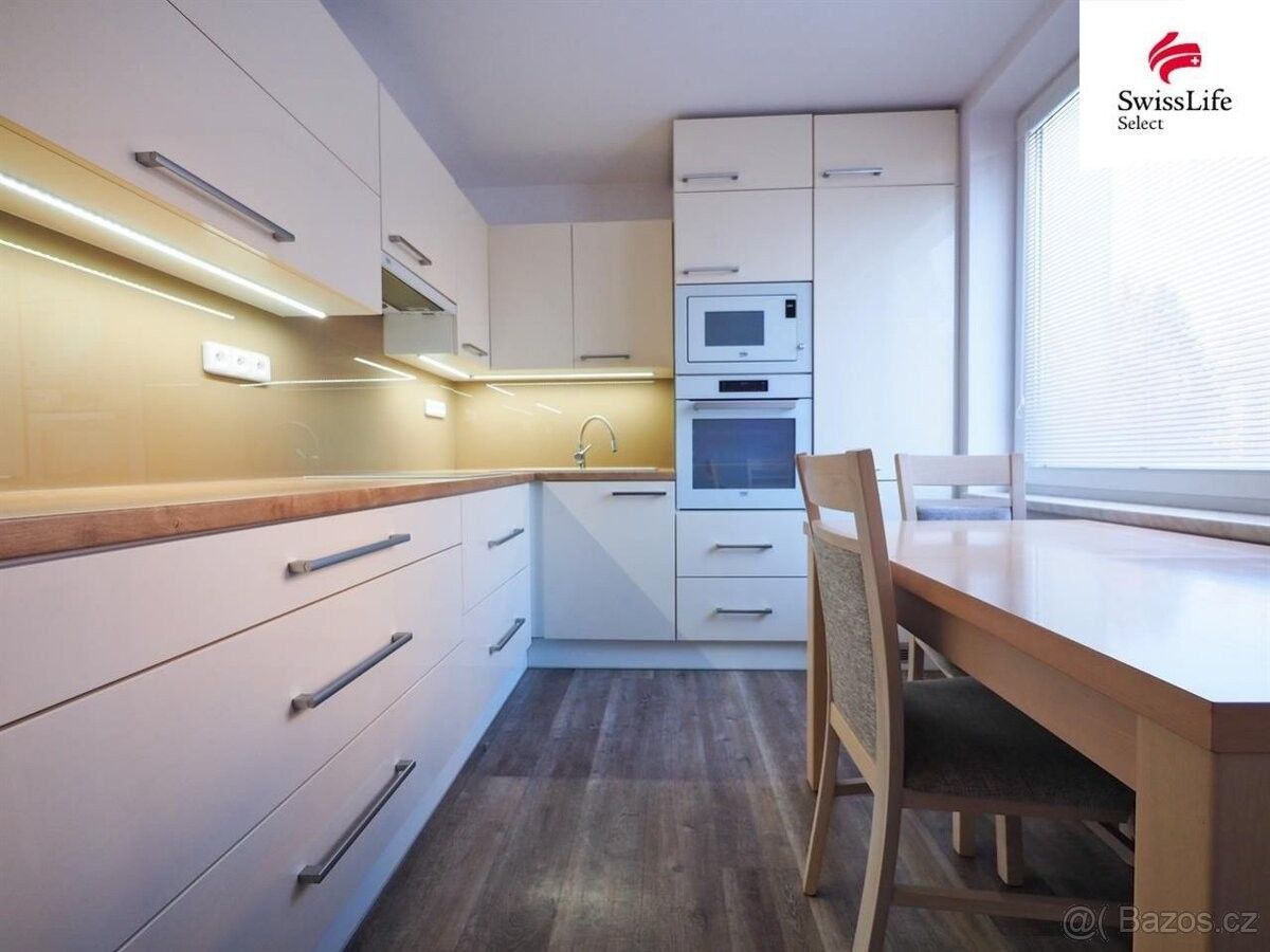 Prodej byt - Žďár nad Sázavou, 591 01