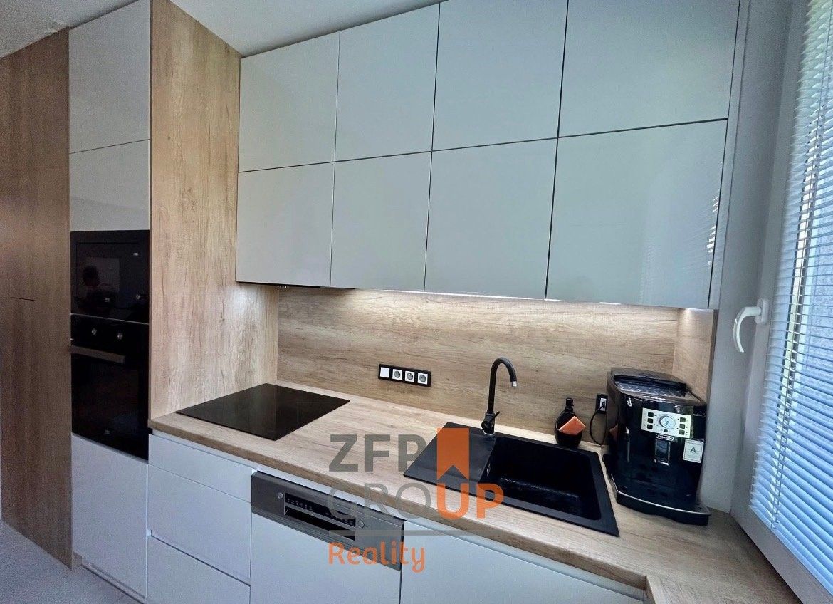 Prodej byt - Zlín, 760 05