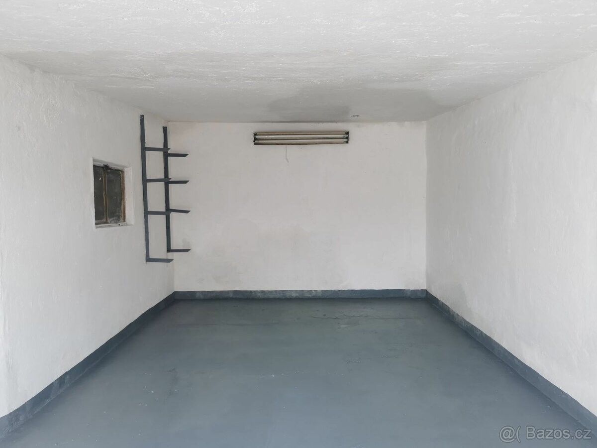Prodej garáž - Karviná, 733 01, 23 m²