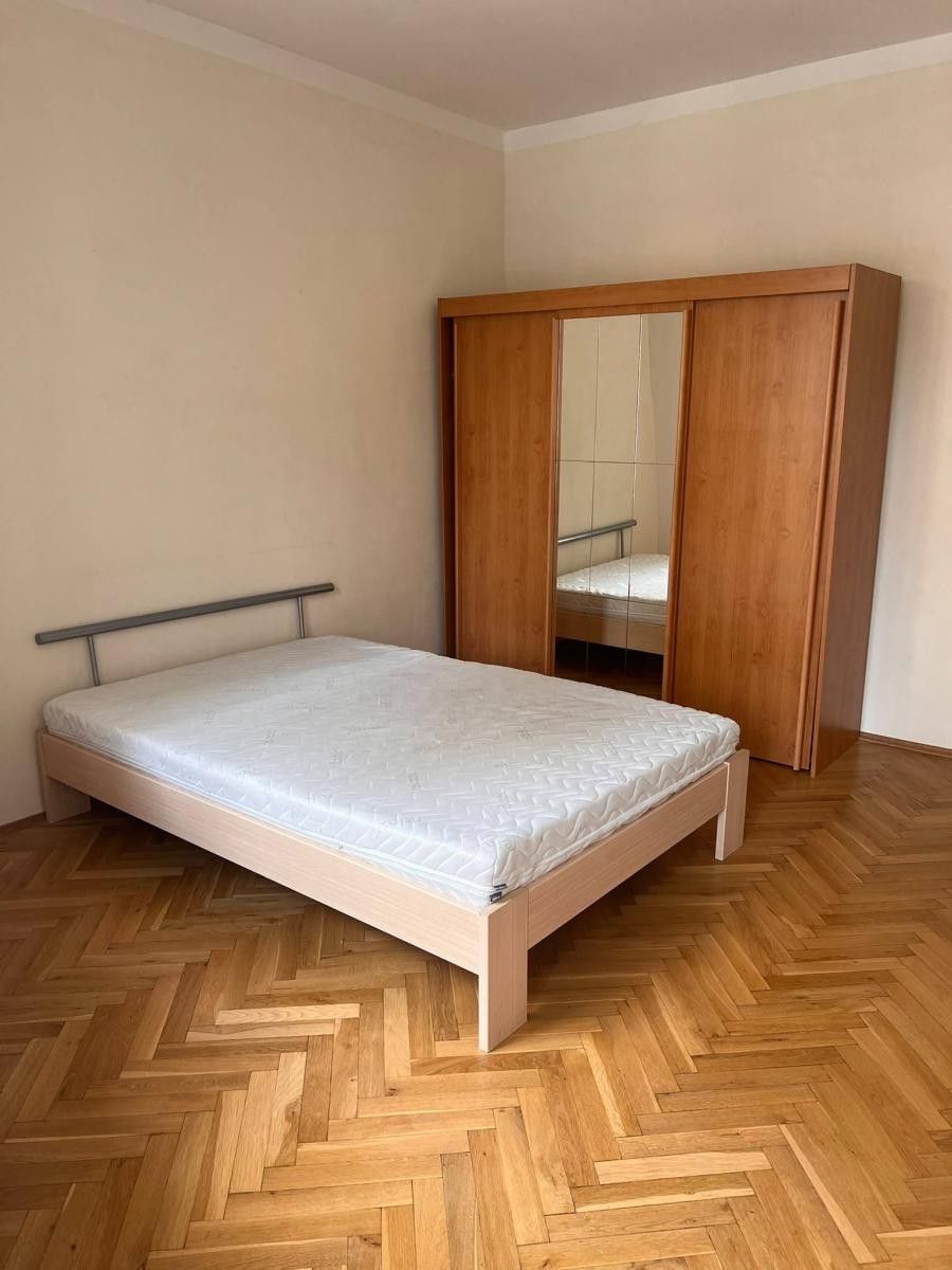 4+1, Milady Horákové, Praha, 140 m² - 2