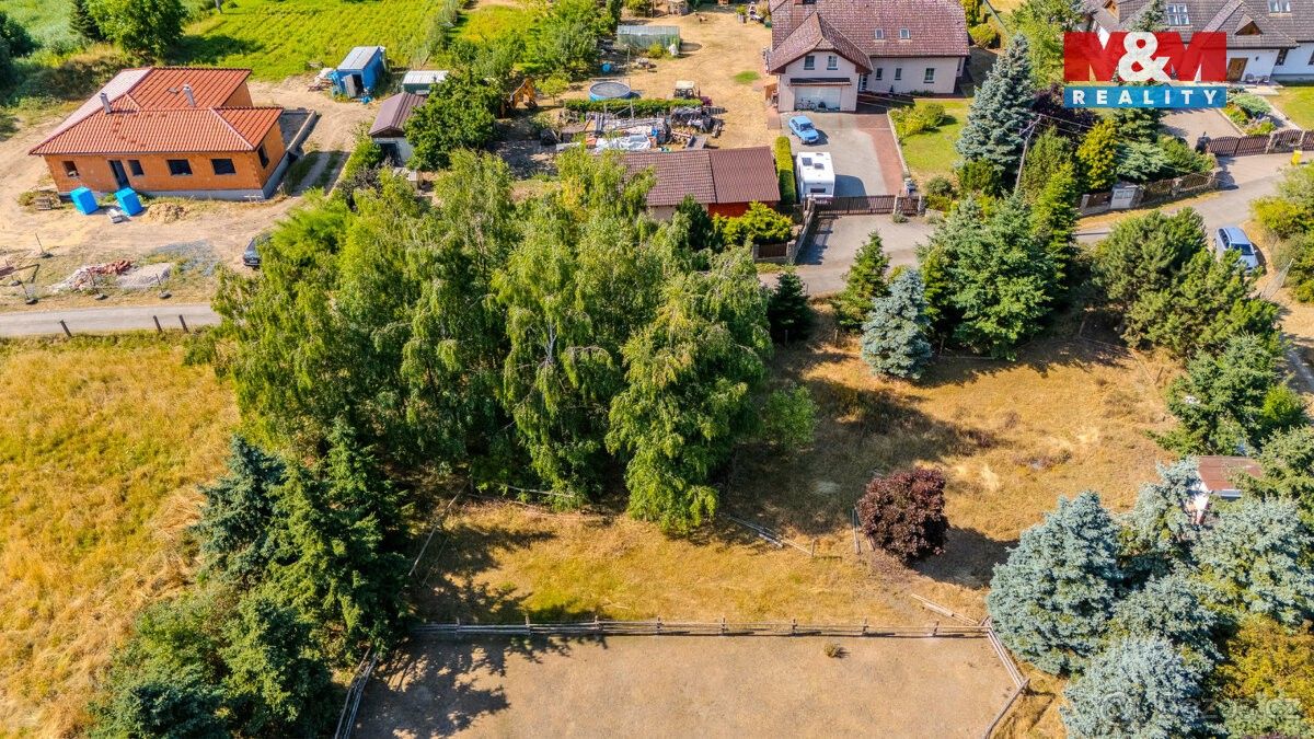 Prodej pozemek pro bydlení - Tišice, 277 15