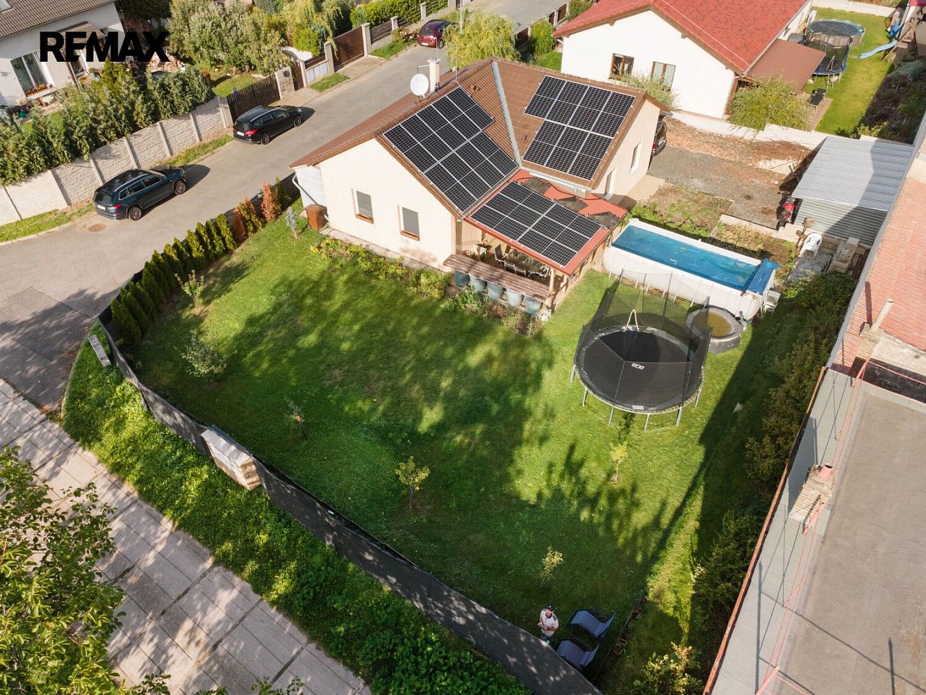 Rodinné domy, Řisuty, okres Kladno, 95 m² - 1
