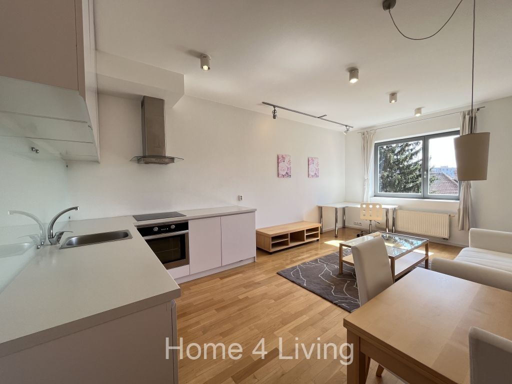 2+kk, Jaroslava Foglara, Brno, 54 m²