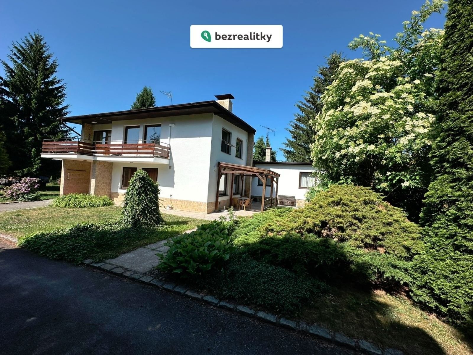Prodej rodinný dům - Dobročovická 948, Úvaly, 206 m² - 2