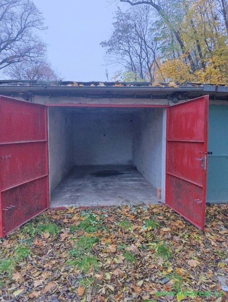 Garáže, Brno, 18 m²