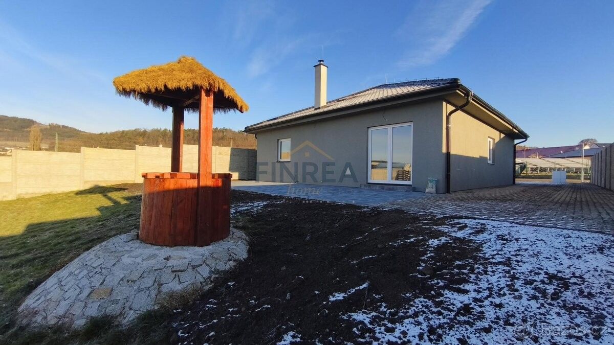 Rodinné domy, Chomutov, 430 01