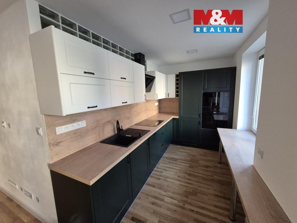 2+1, Březová, Karviná, 55 m²