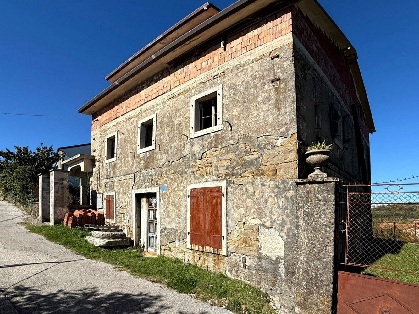 Rodinný dům · 250 m² · Buje, HR - 3