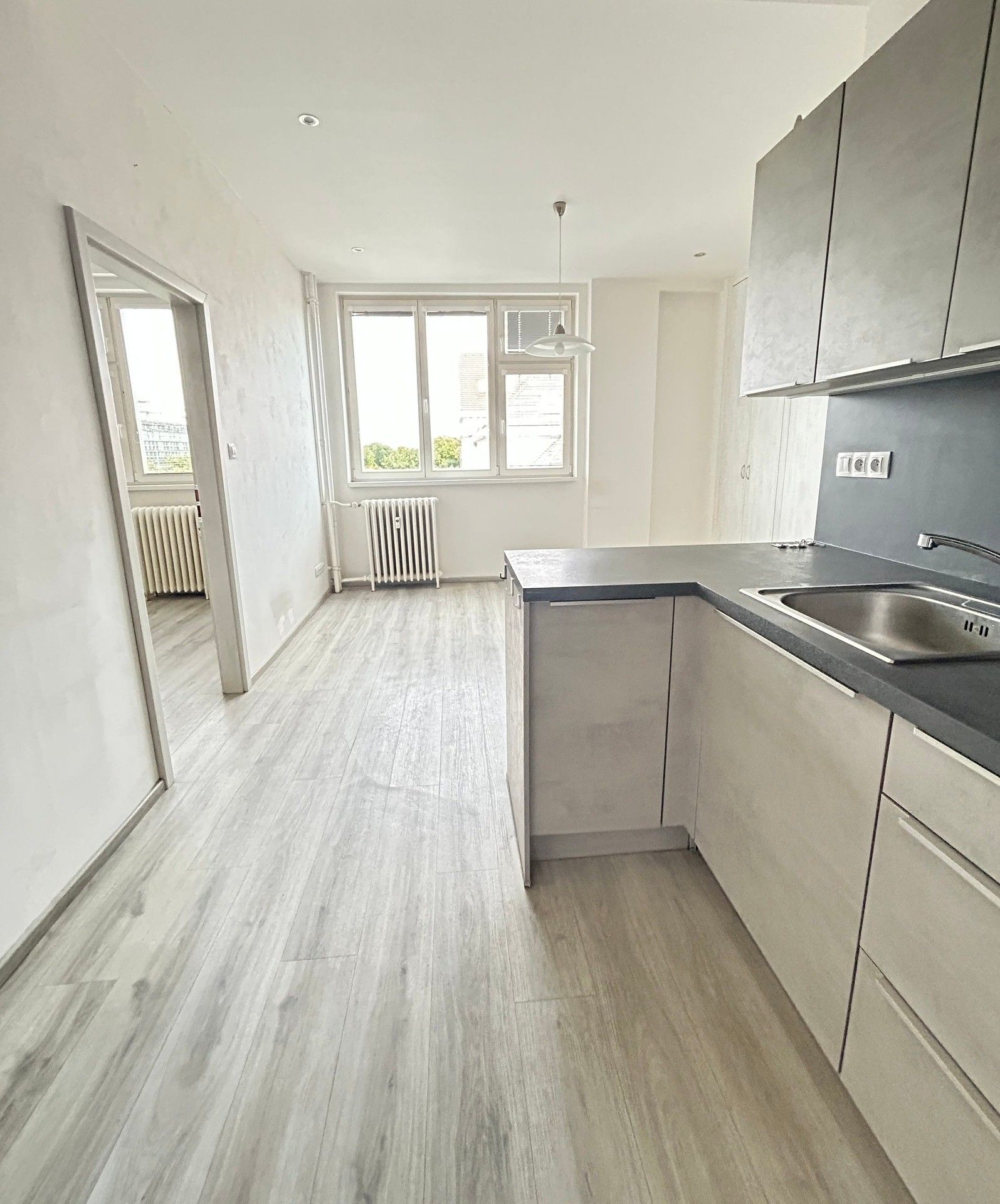 2+kk, Hollarovo náměstí, Praha, 47 m² - 1