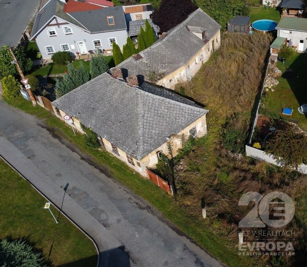 Prodej rodinný dům - Havlíčkova, Nové Dvory, 242 m²