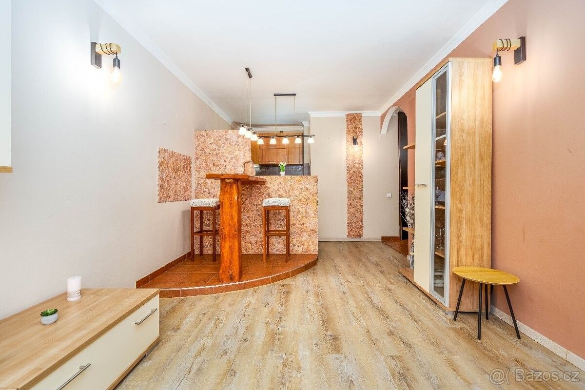 Prodej byt 2+kk - Praha, 140 00, 37 m²