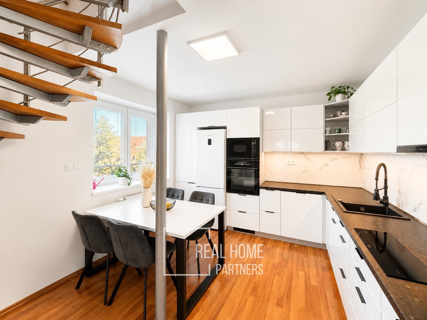 Prodej byt 3+kk - J. A. Komenského, Zbýšov, 108 m² - 5