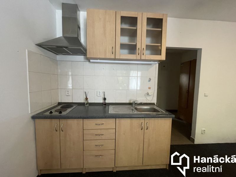 Pronájem byt - Bystřice pod Hostýnem, 768 61