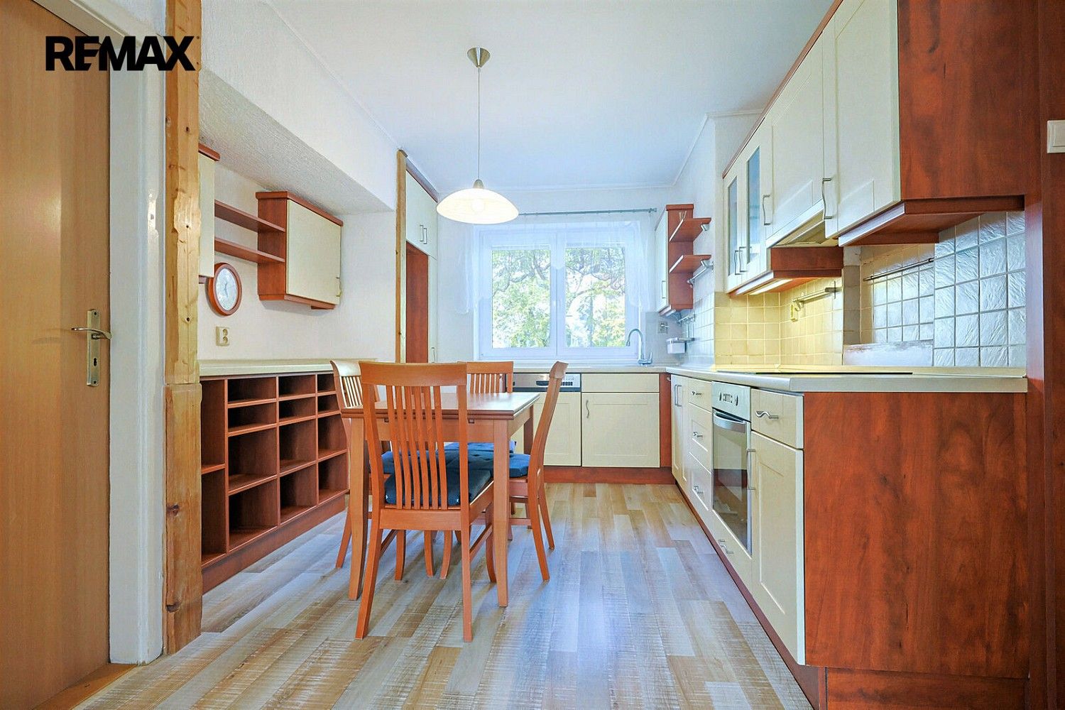 3+1, Družstevní, Plzeň - Jižní Předměstí, 64 m²