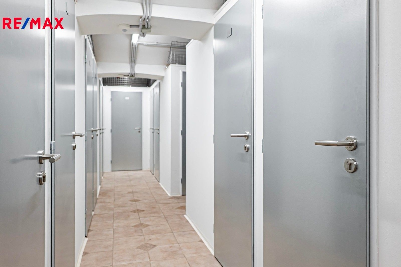 Pronájem sklad - Sokolská, Praha, 3 m²