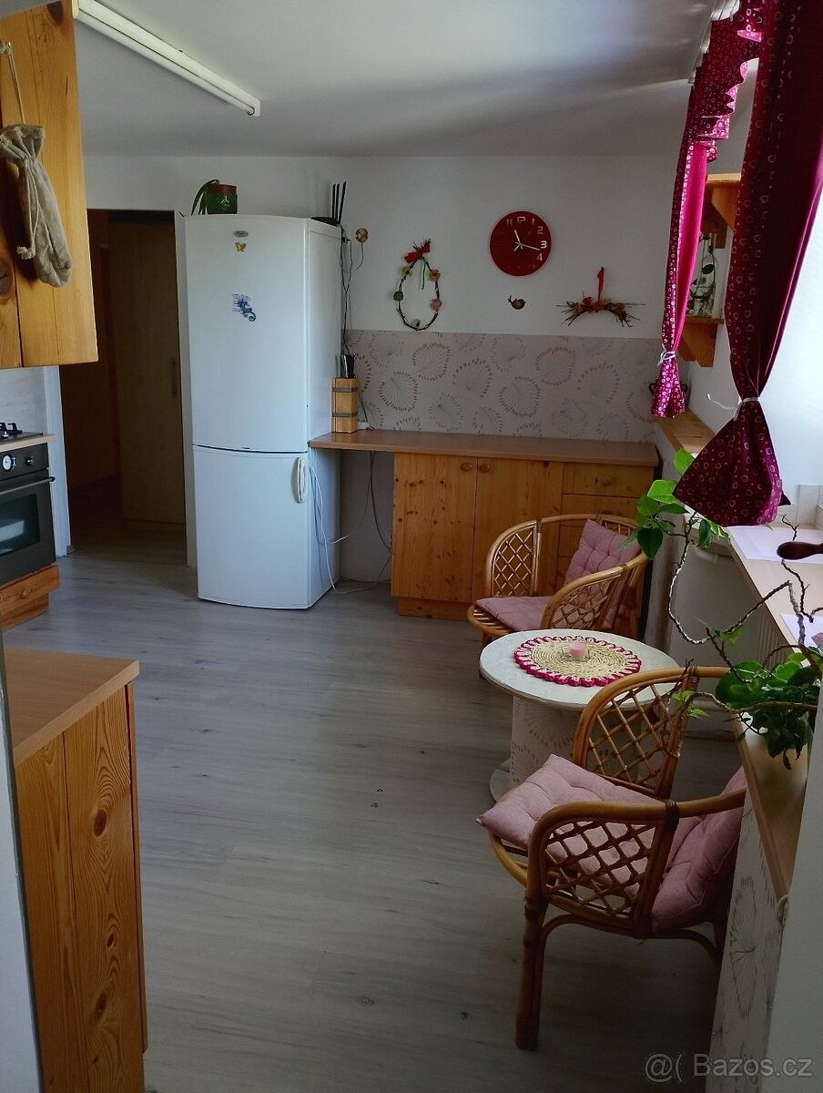 Pronájem rodinný dům - Kozlovice, 739 47