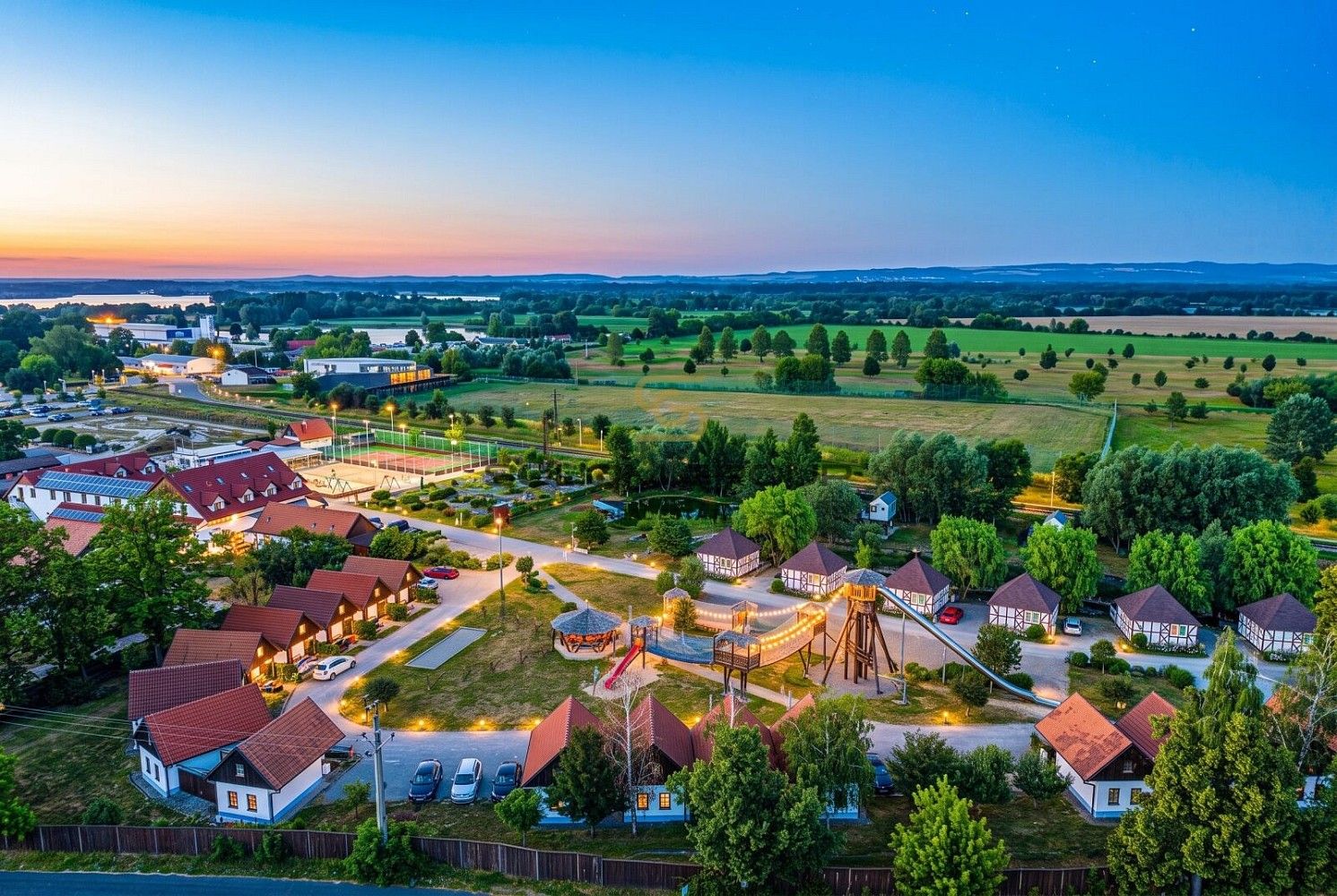 Ubytovací zařízení · 1 071 m² · Ostrožská Nová Ves, okres Uherské Hradiště, Zlínský kraj - 3