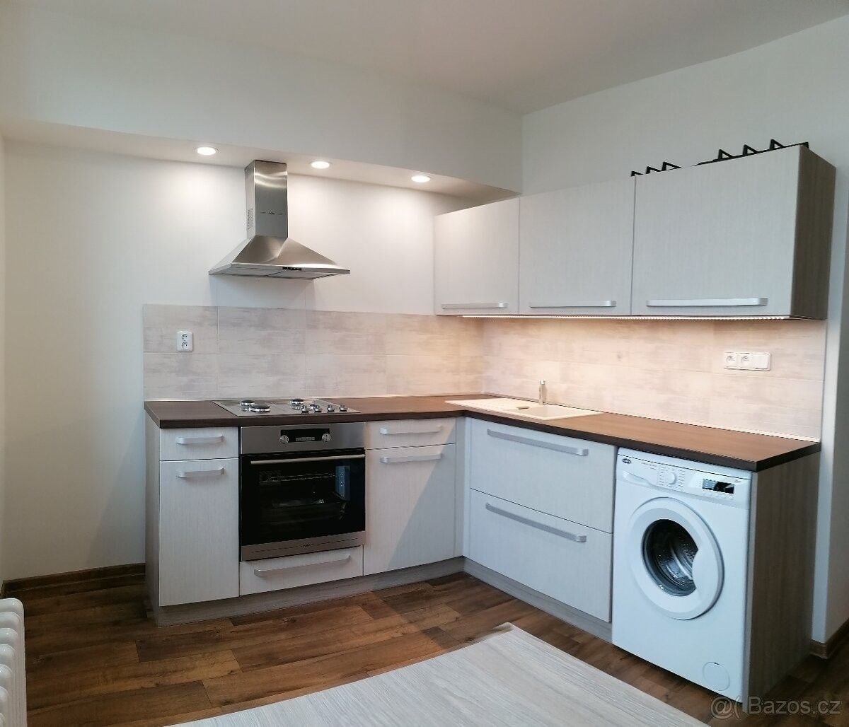 Byty, Vyškov, 682 01