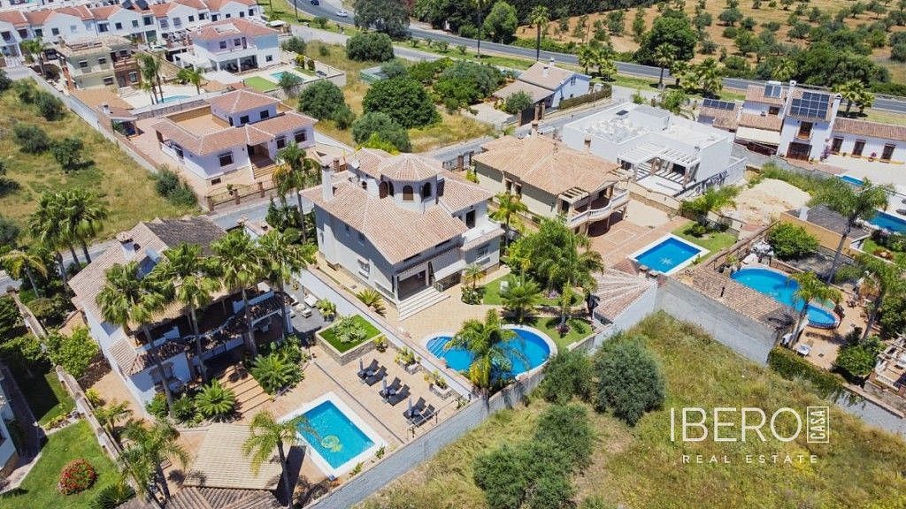 Prodej rodinný dům - Alhaurín el Grande, ES, 391 m² - 2