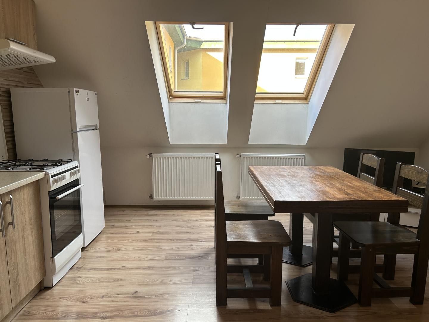 Pronájem byt 2+1 - Školní, Teplice, 60 m²