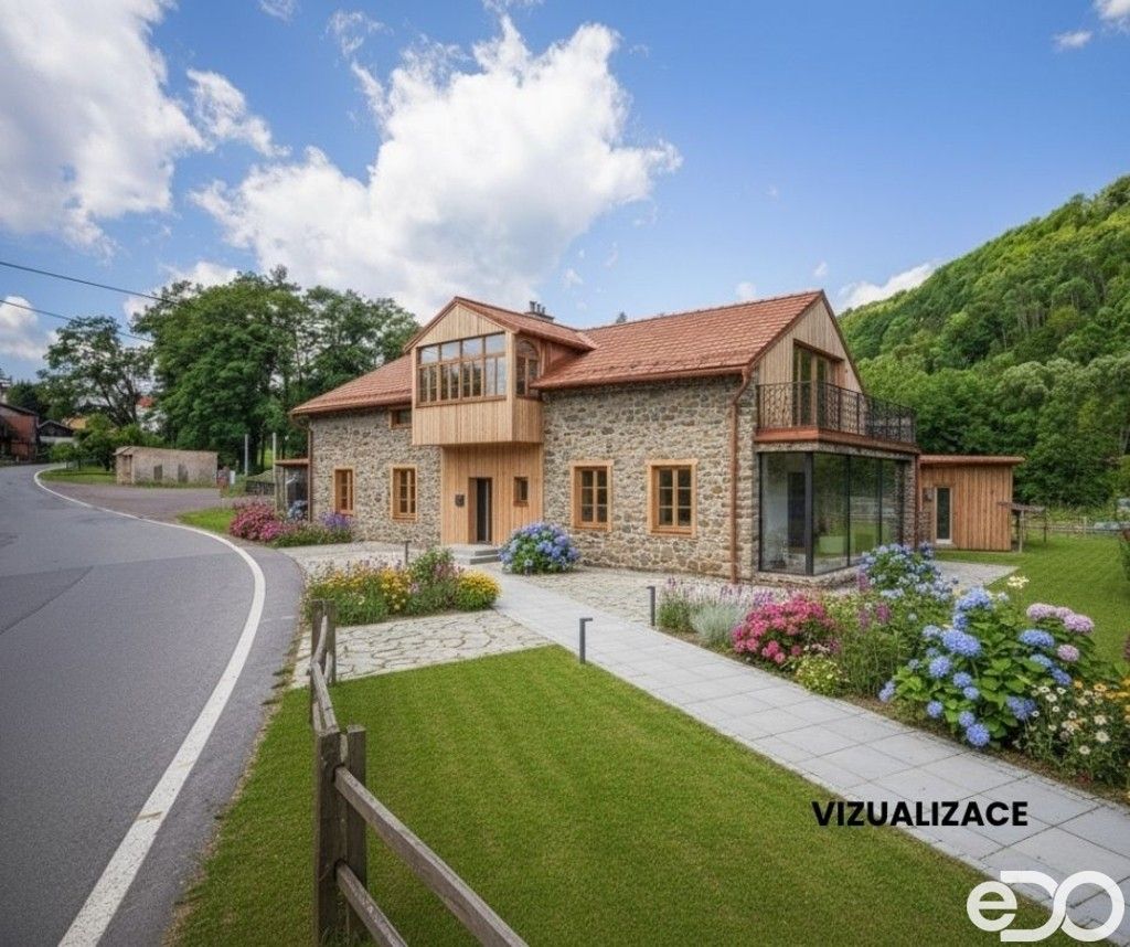 Prodej rodinný dům - Stárkov, 278 m²