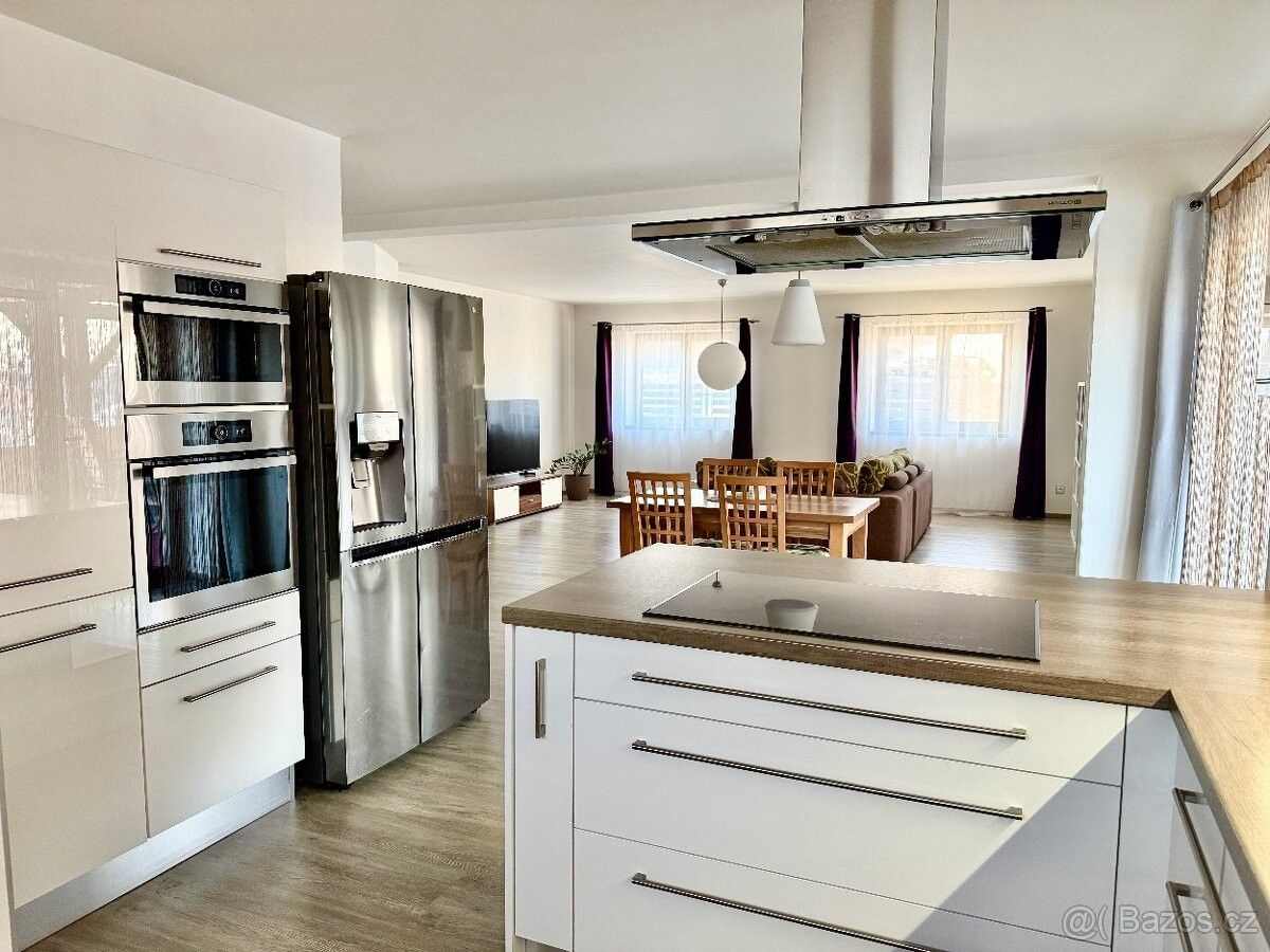 Rodinné domy, Puklice, 588 31