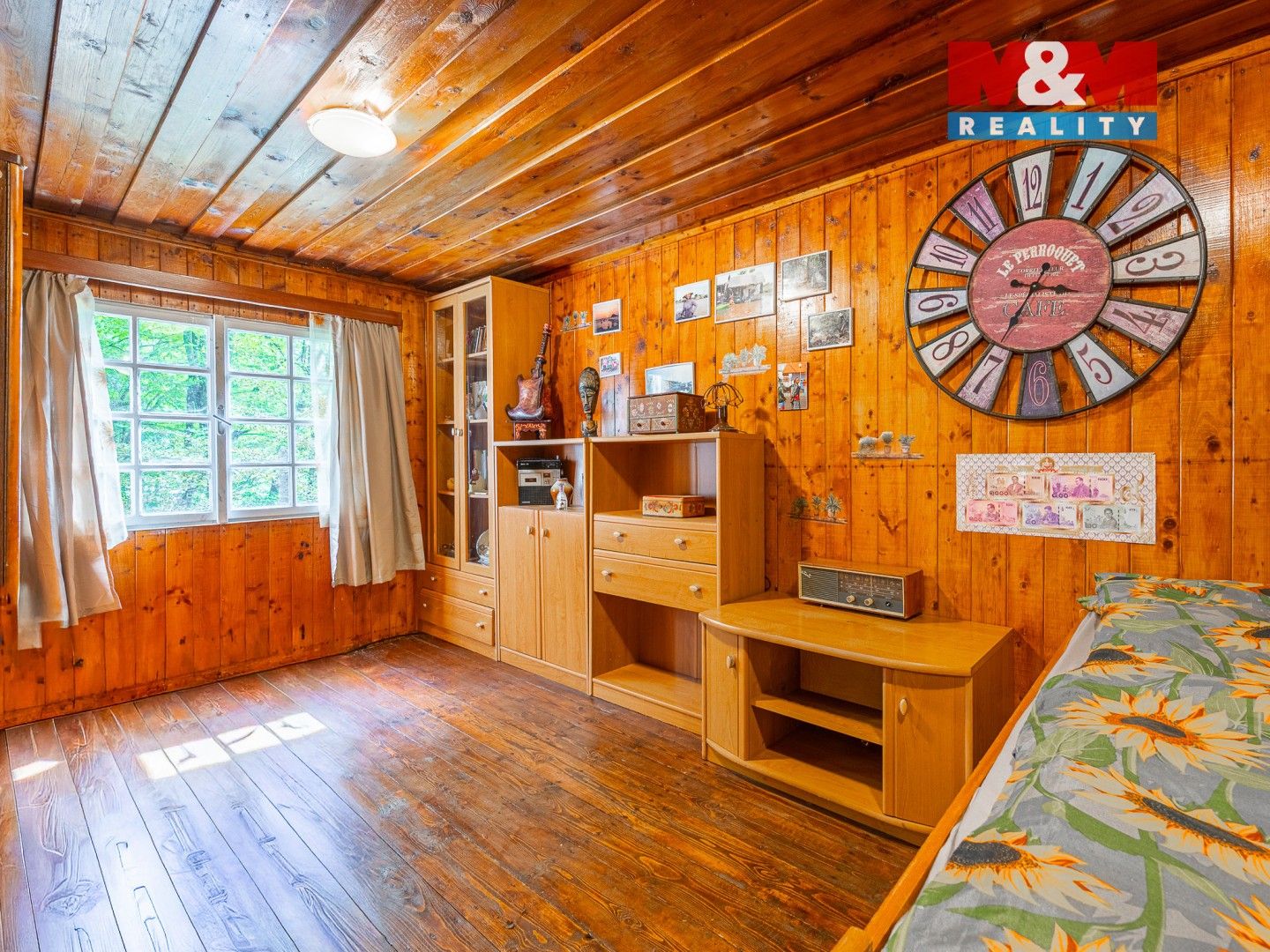 Chaty, Obec, Kaliště, 42 m²