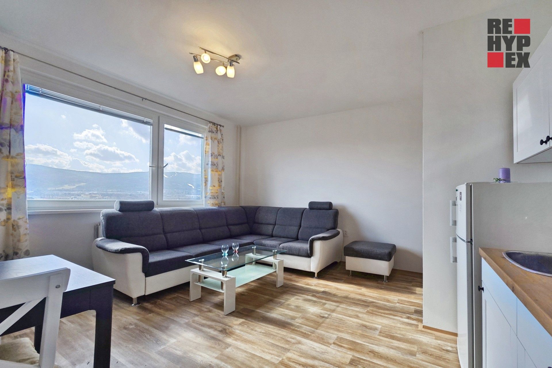 2+kk, Dobiášova  , Liberec, 40 m²