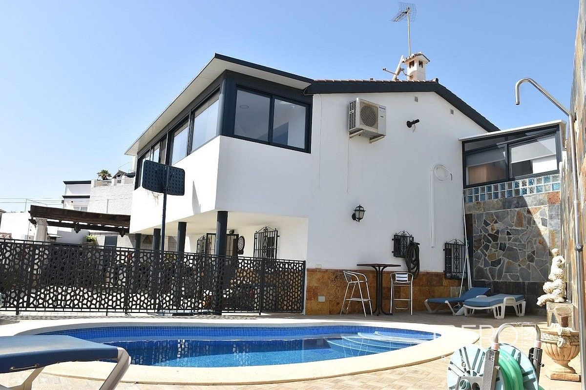 Rodinný dům, 144 m²