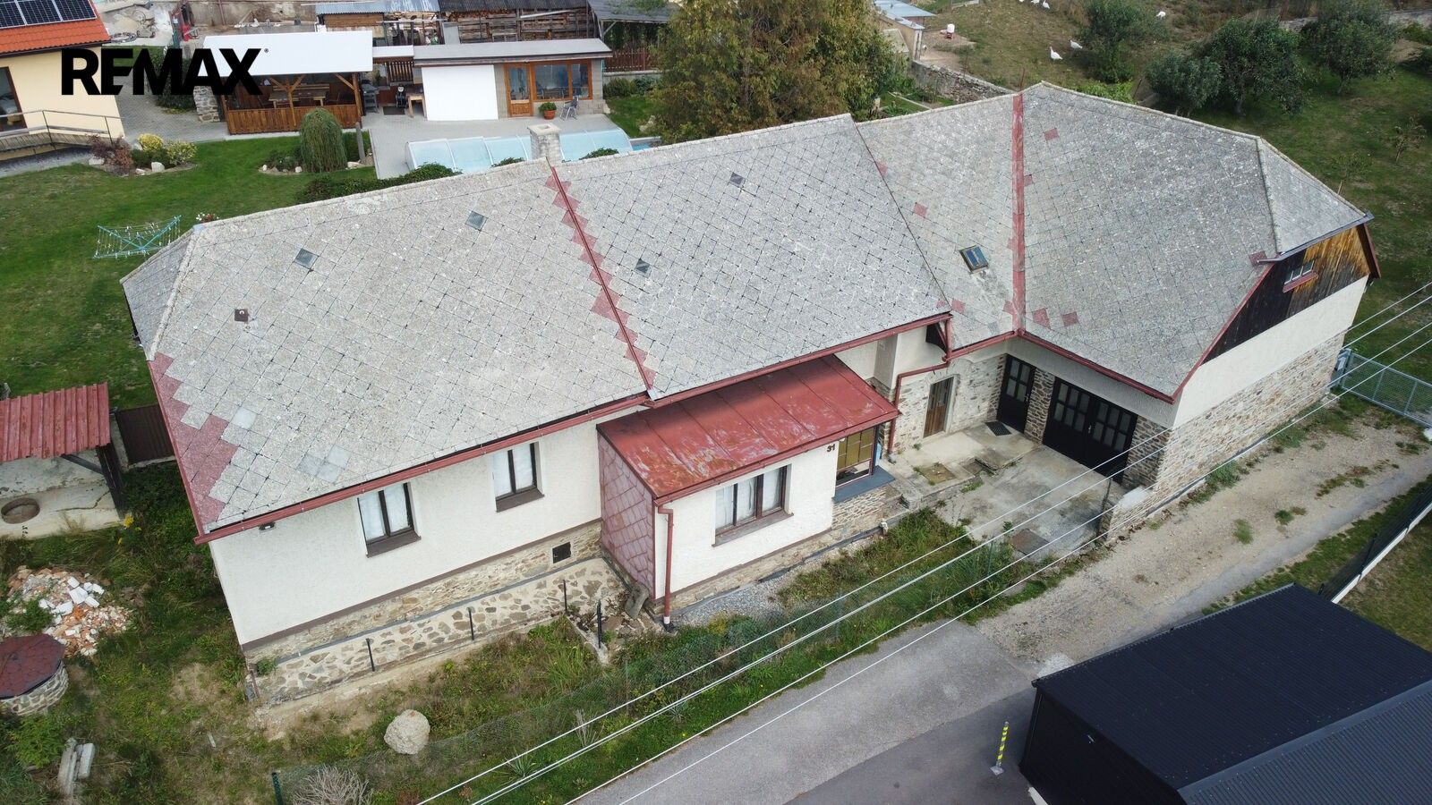 Rodinné domy, Dvory, 150 m² - 1