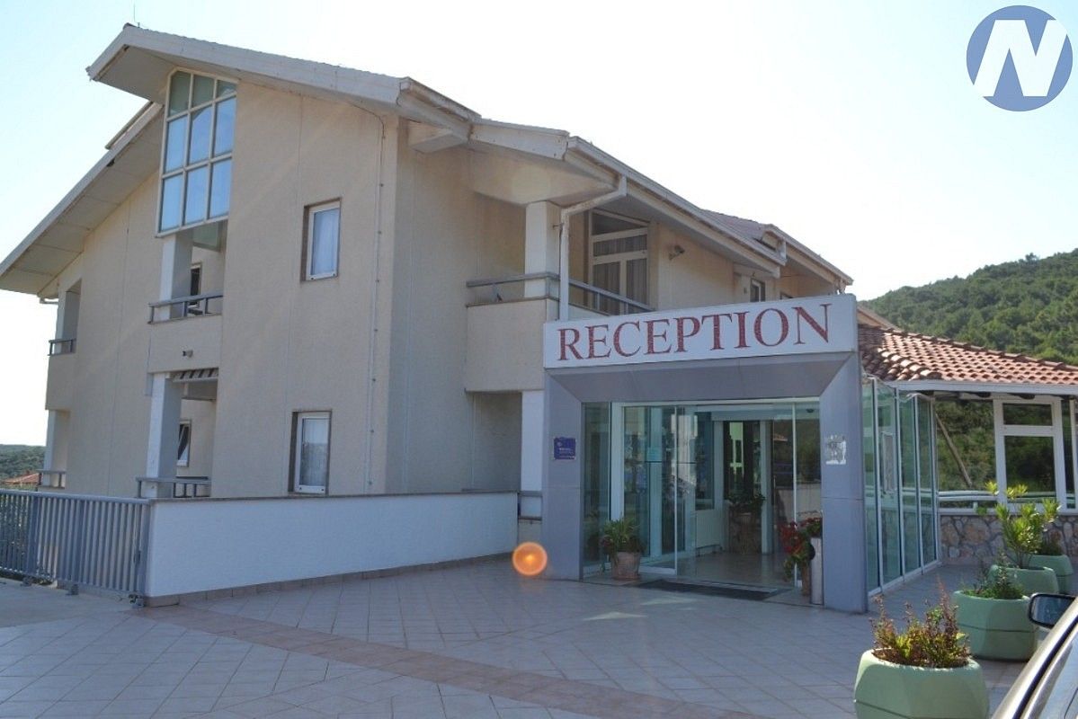 Ubytovací zařízení · 2 327 m² · Martinšćica, HR - 3