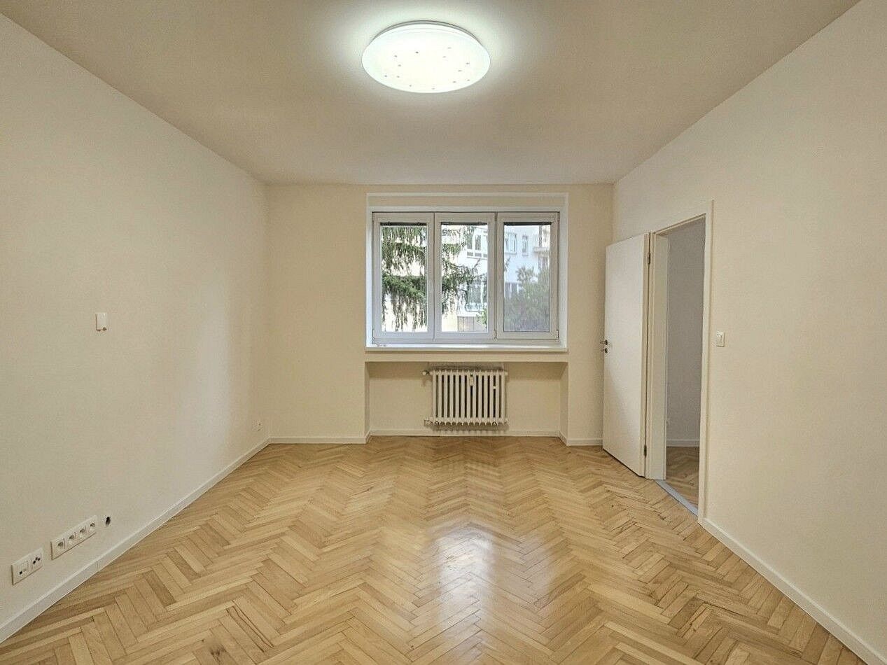 Byt 2+1 · 75 m² · Podolská, Praha 4 - Podolí - 3