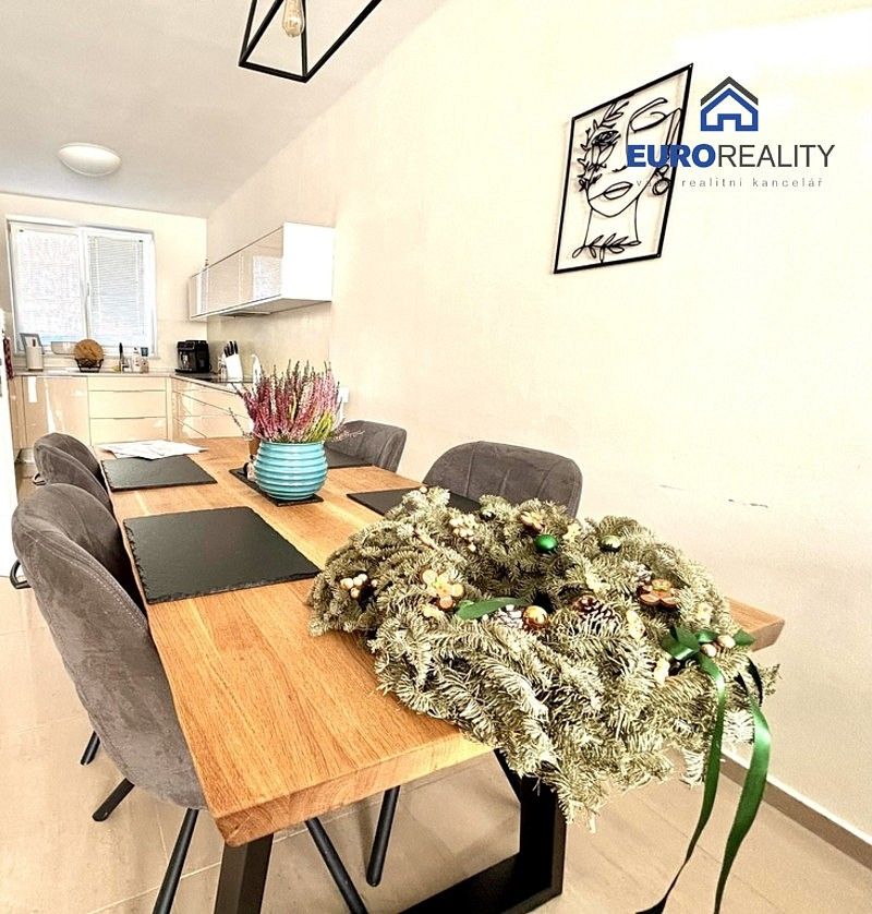 Rodinný dům · 194 m² · Mariánské Lázně - Úšovice, okres Cheb, Karlovarský kraj - 3