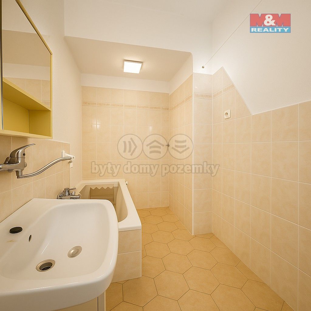 Rodinné domy, Nebušická, Praha, 130 m²