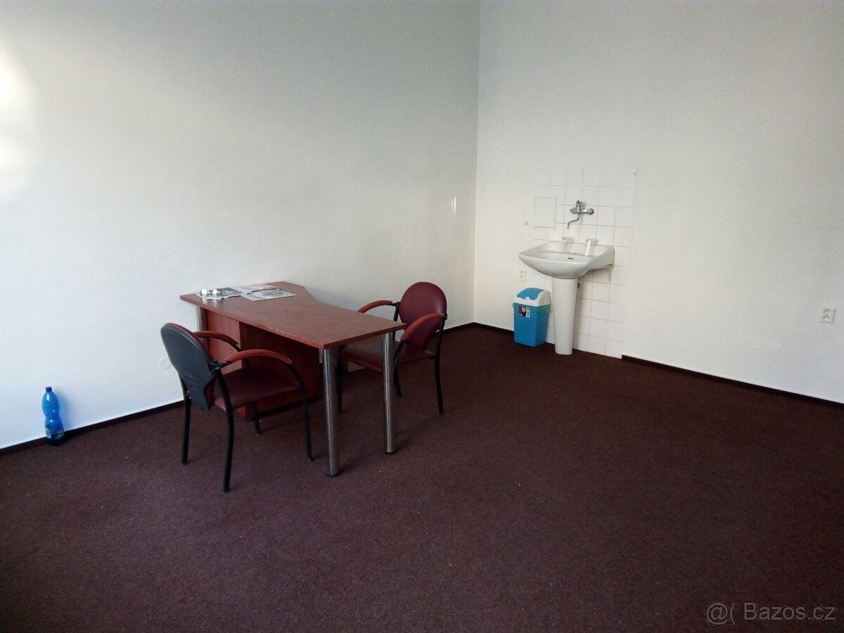 Pronájem obchodní prostory - Brno, 618 00