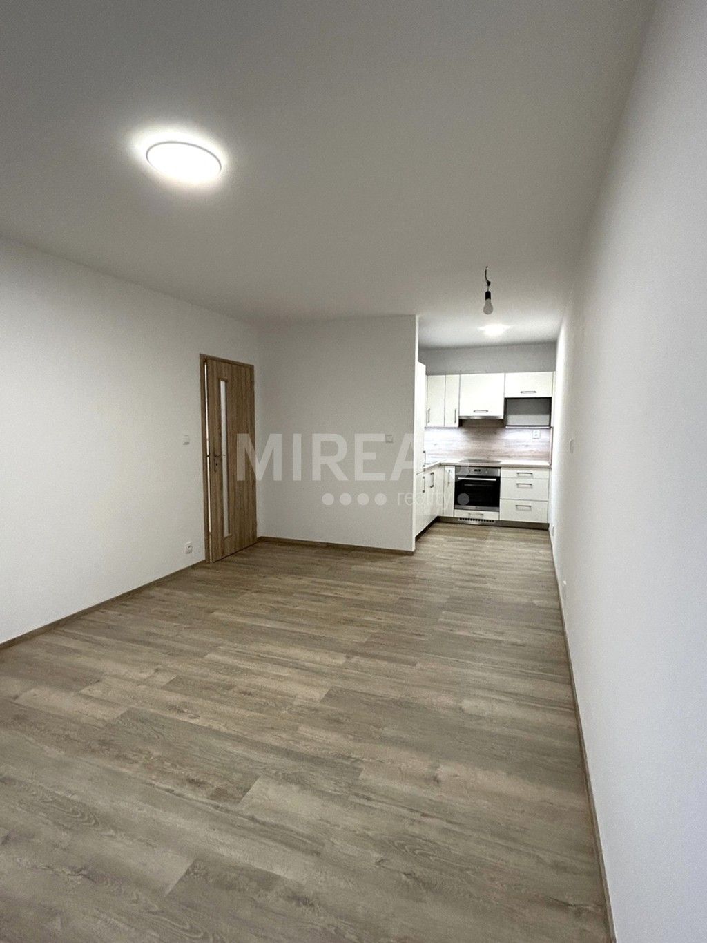 Pronájem byt 2+kk - Růžová, Nymburk, 42 m²
