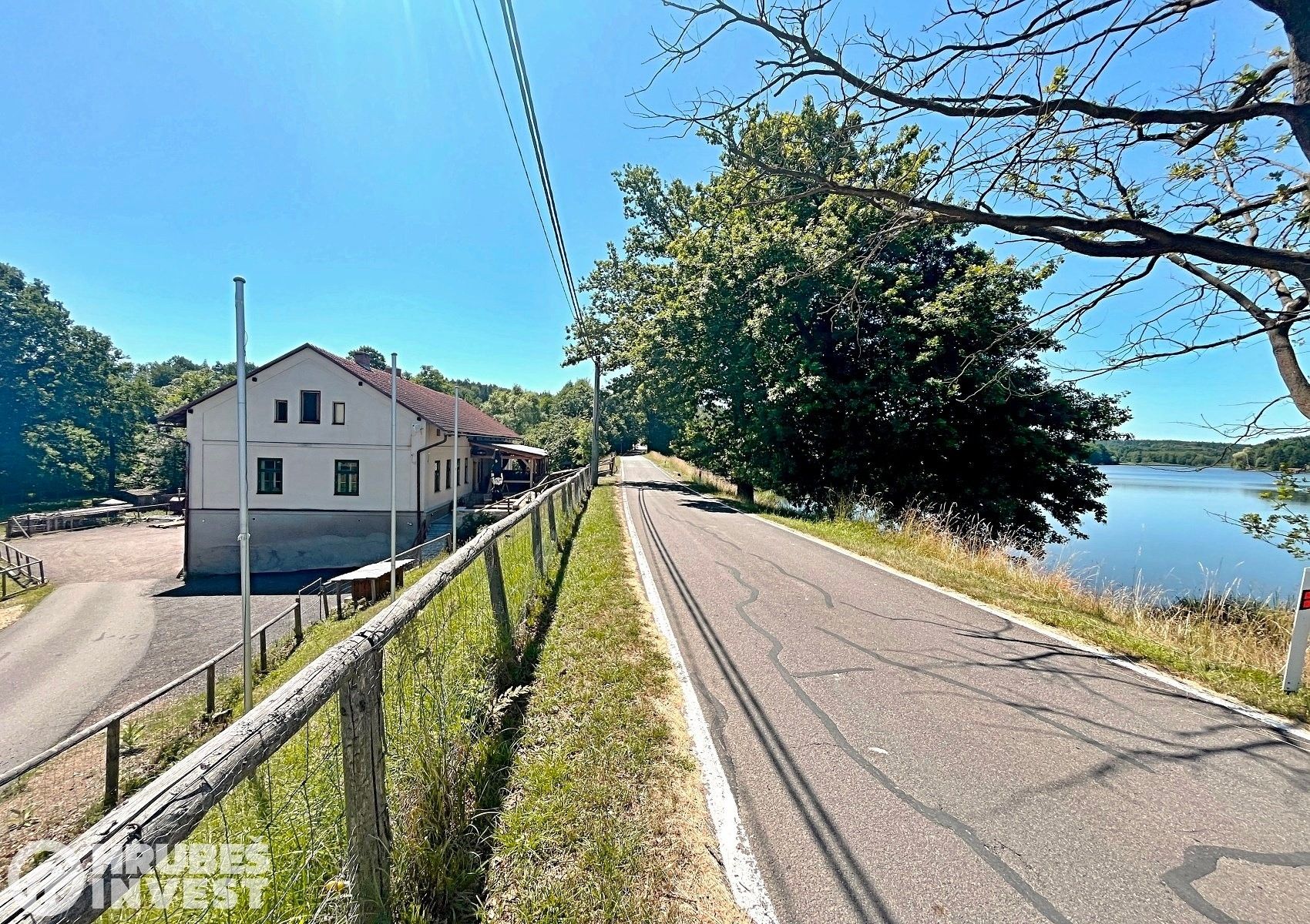 Rodinné domy, Nová Ves, 278 m²