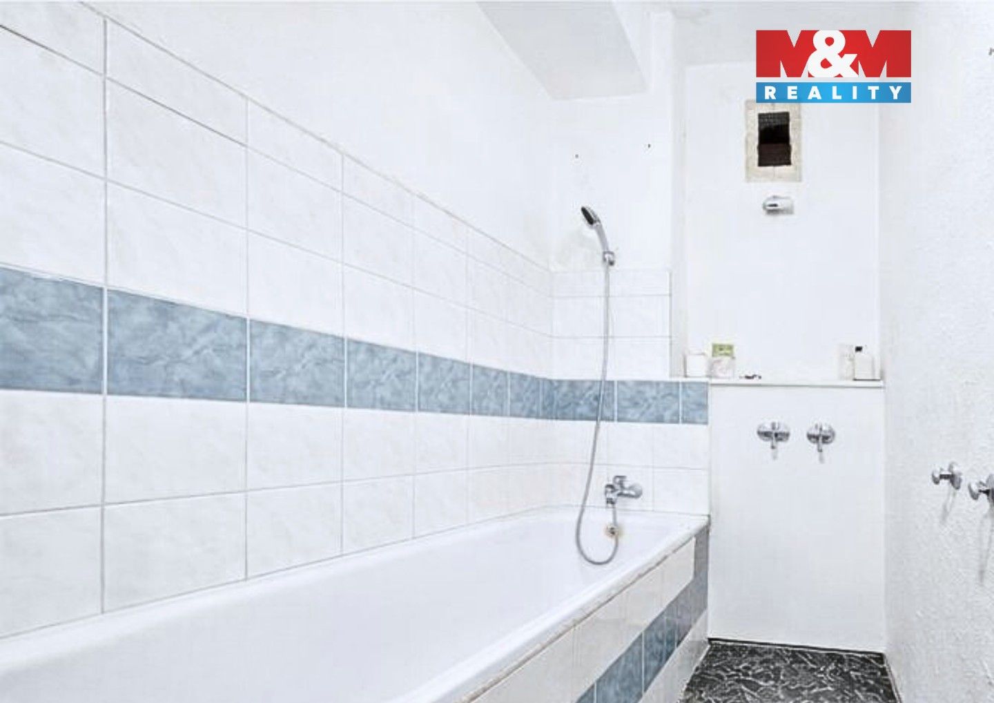 Pronájem byt 1+1 - tř. Budovatelů, Most, 36 m²