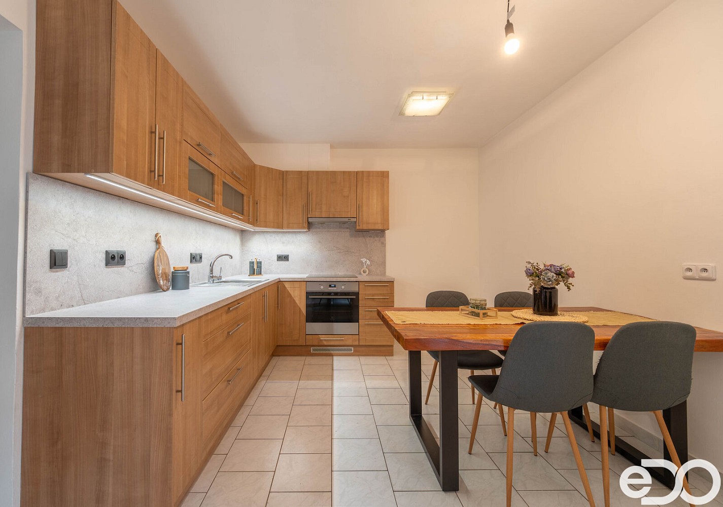 3+kk, 17. listopadu, Mladá Boleslav - Mladá Boleslav II, 92 m² - 1
