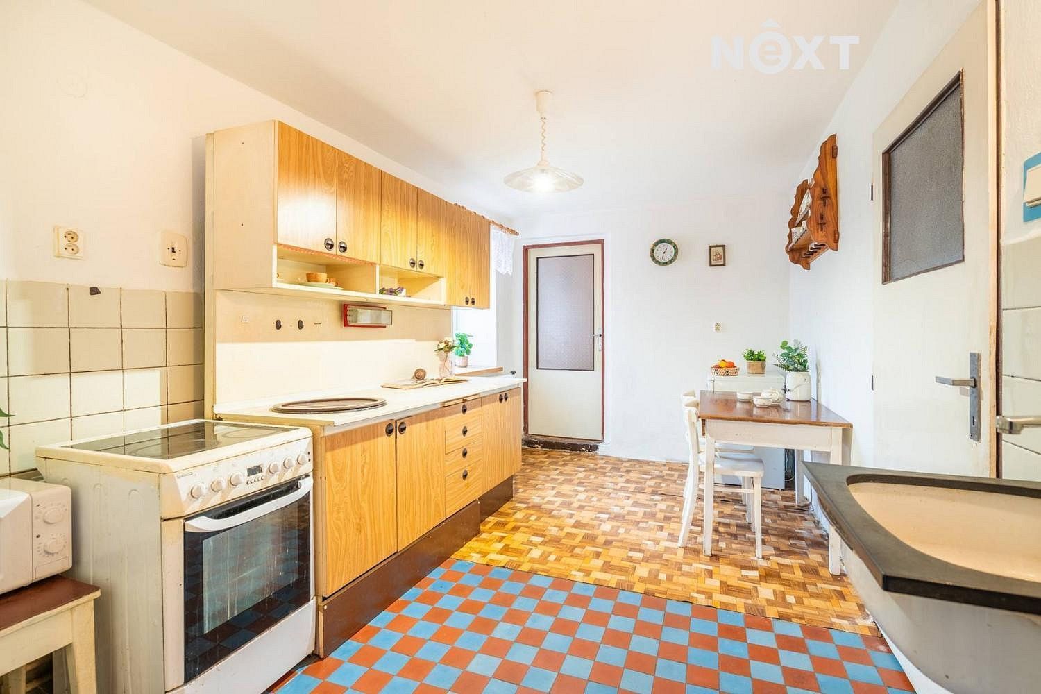 Prodej rodinný dům - V Hliníku, Dolní Bukovsko, okres České Budějovice, 159 m² - 5