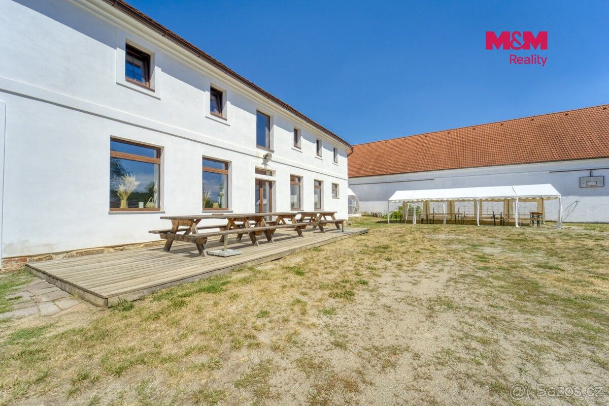 Restaurace · Město Touškov, 330 33 - 3