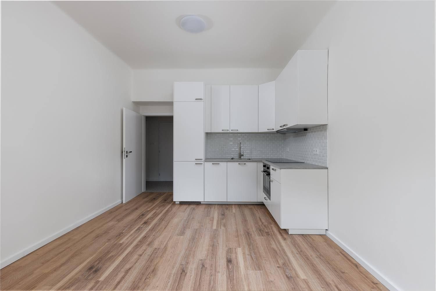 2+kk, Komunardů, Praha, 50 m² - 2