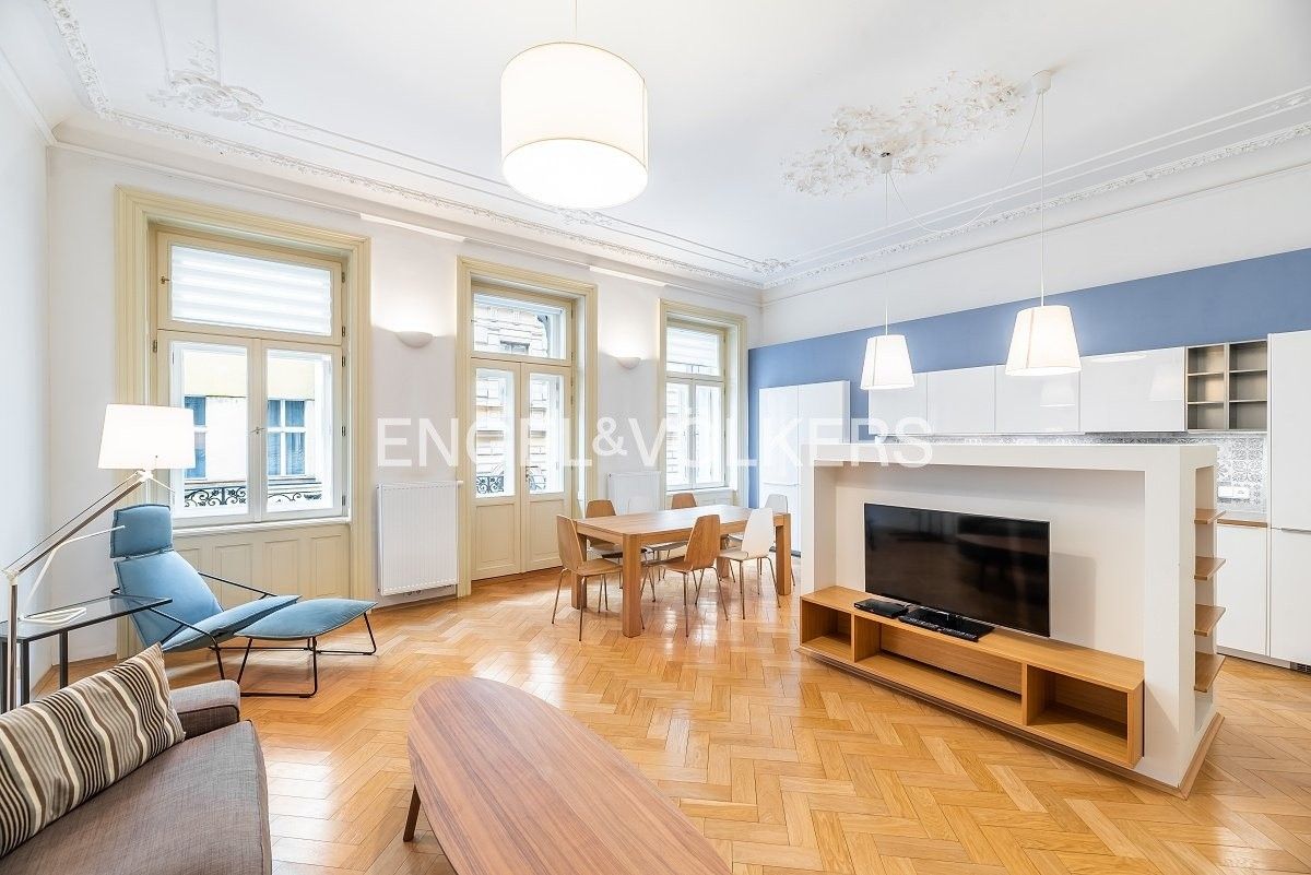 3+kk, Soukenická, Praha, 104 m²