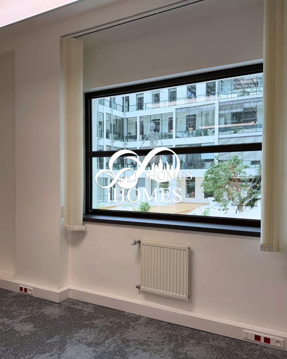 Pronájem kancelář - Plzeňská, Praha, 241 m² - 5