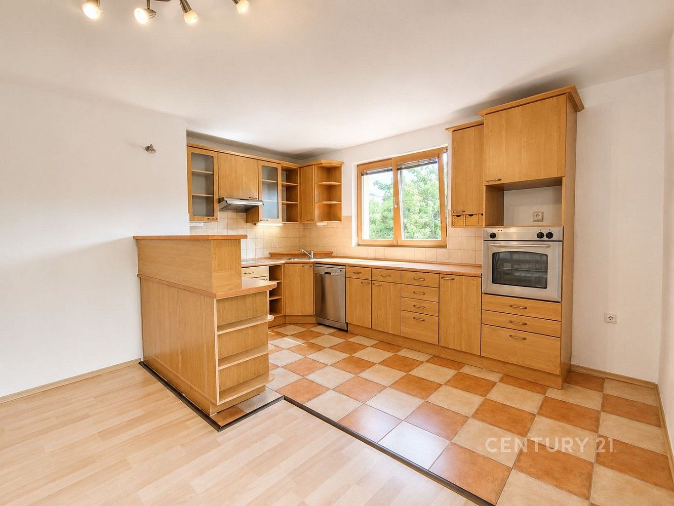 Rodinný dům · 238 m² · Kunžak, okres Jindřichův Hradec, Jihočeský kraj - 4