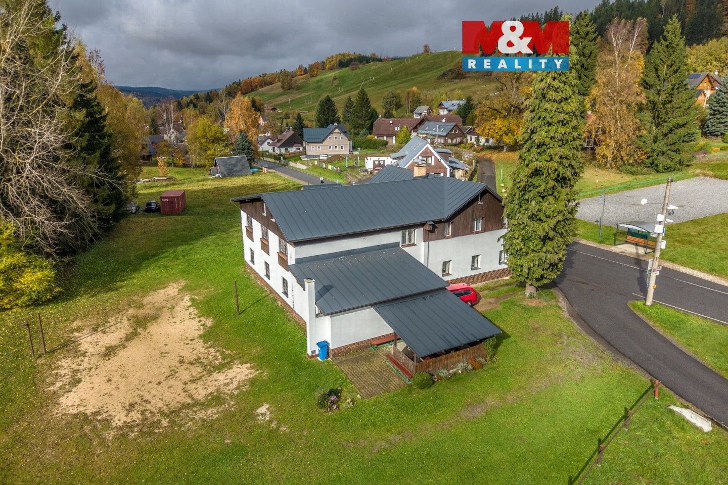 Chaty, Albrechtice v Jizerských horách, 600 m²