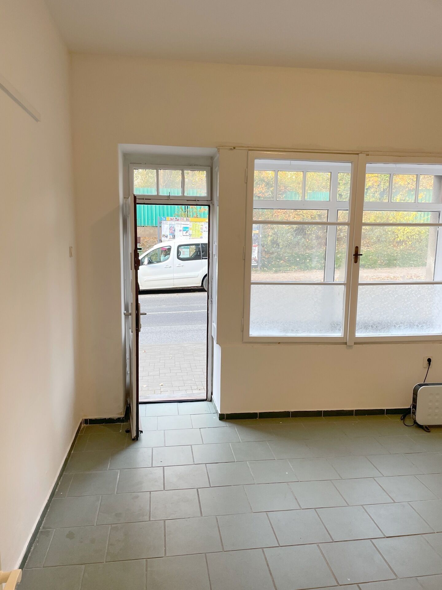 Obchodní prostory, Jiráskova , Jičín, 20 m² - 1