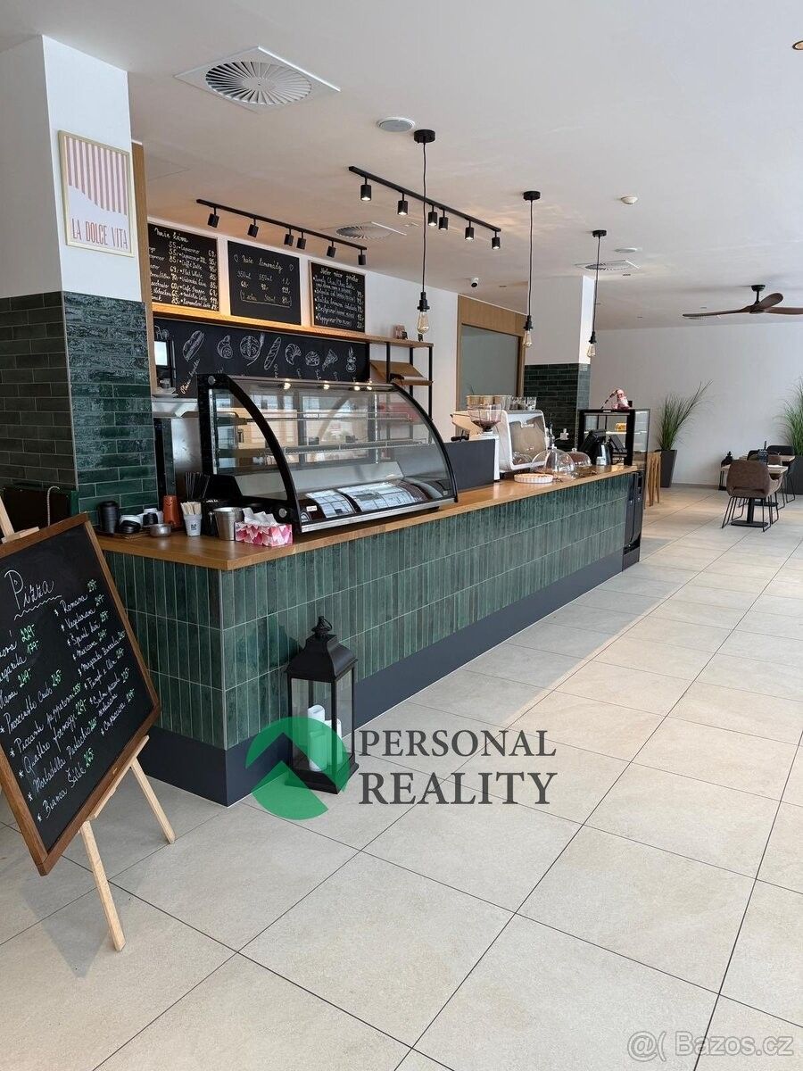 Restaurace, Praha, 108 00