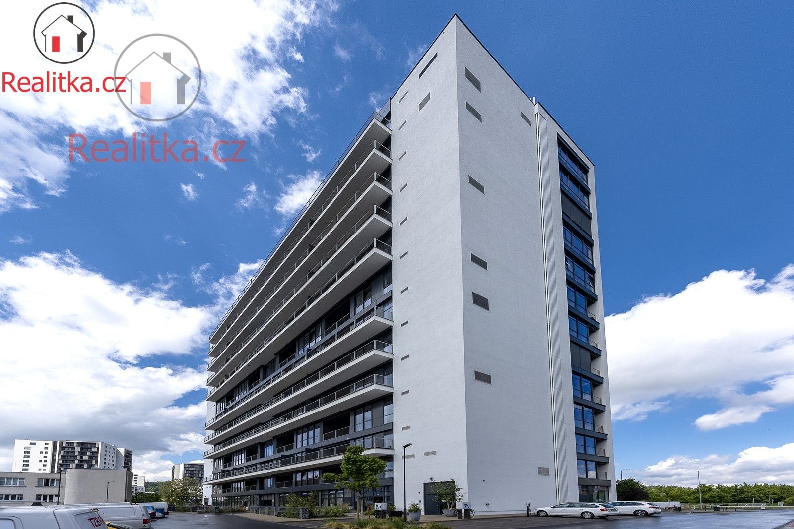 Byty, Československého exilu, Praha, 124 m²